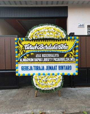Papan Bunga Duka di Ganting