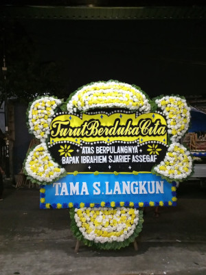 Papan Bunga Duka di Ganting
