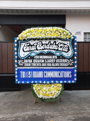 Papan Bunga Duka di Ganting